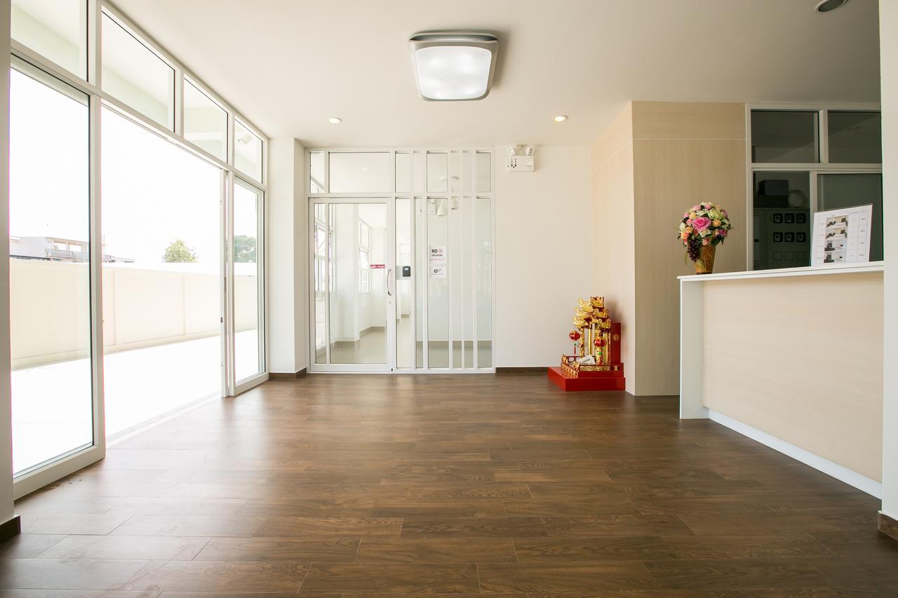 אפרטהוטל J-House פטצ'אבורי מראה חיצוני תמונה